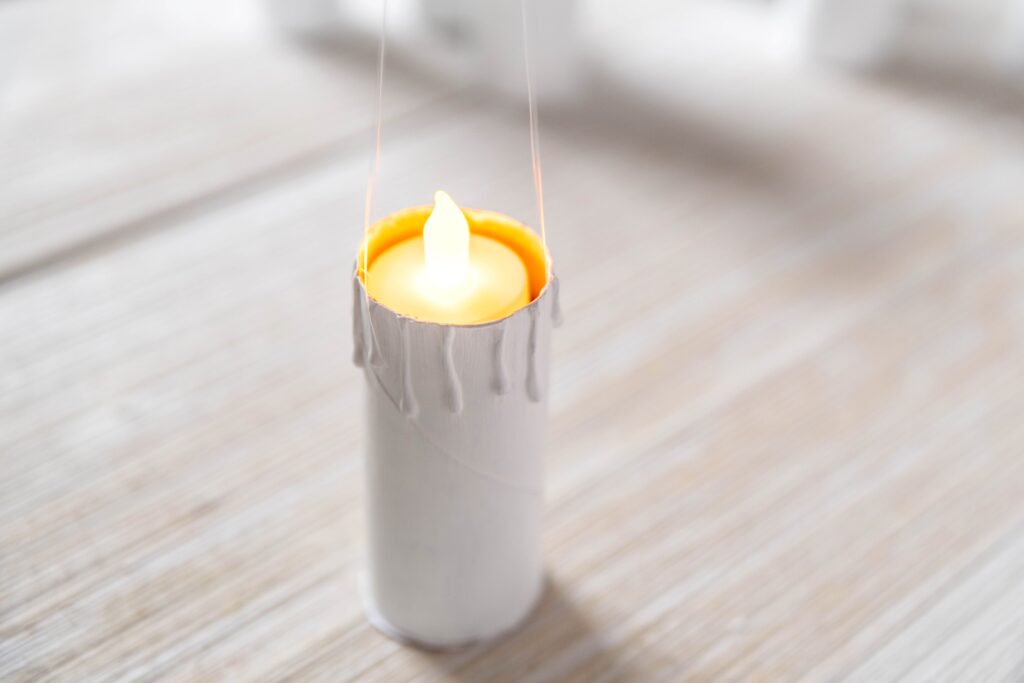 How To Make DIY Floating Candles