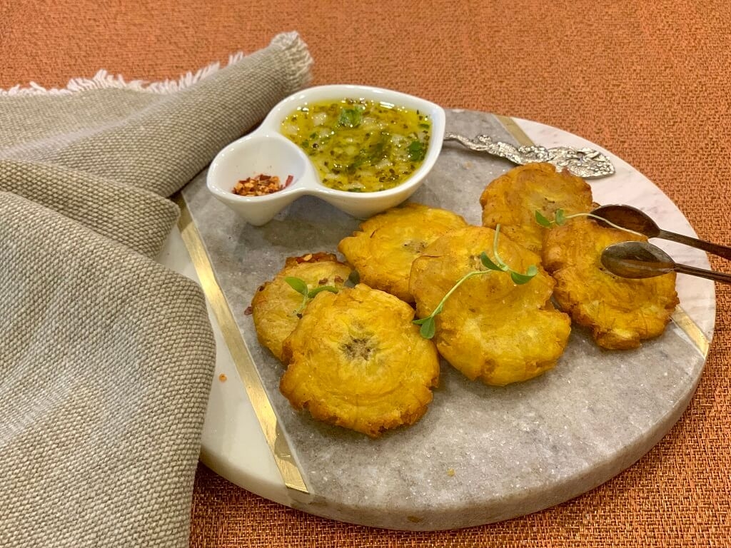 Tostones Fried Plantains With Cuban Mojo Dip Naturally Nidhi
