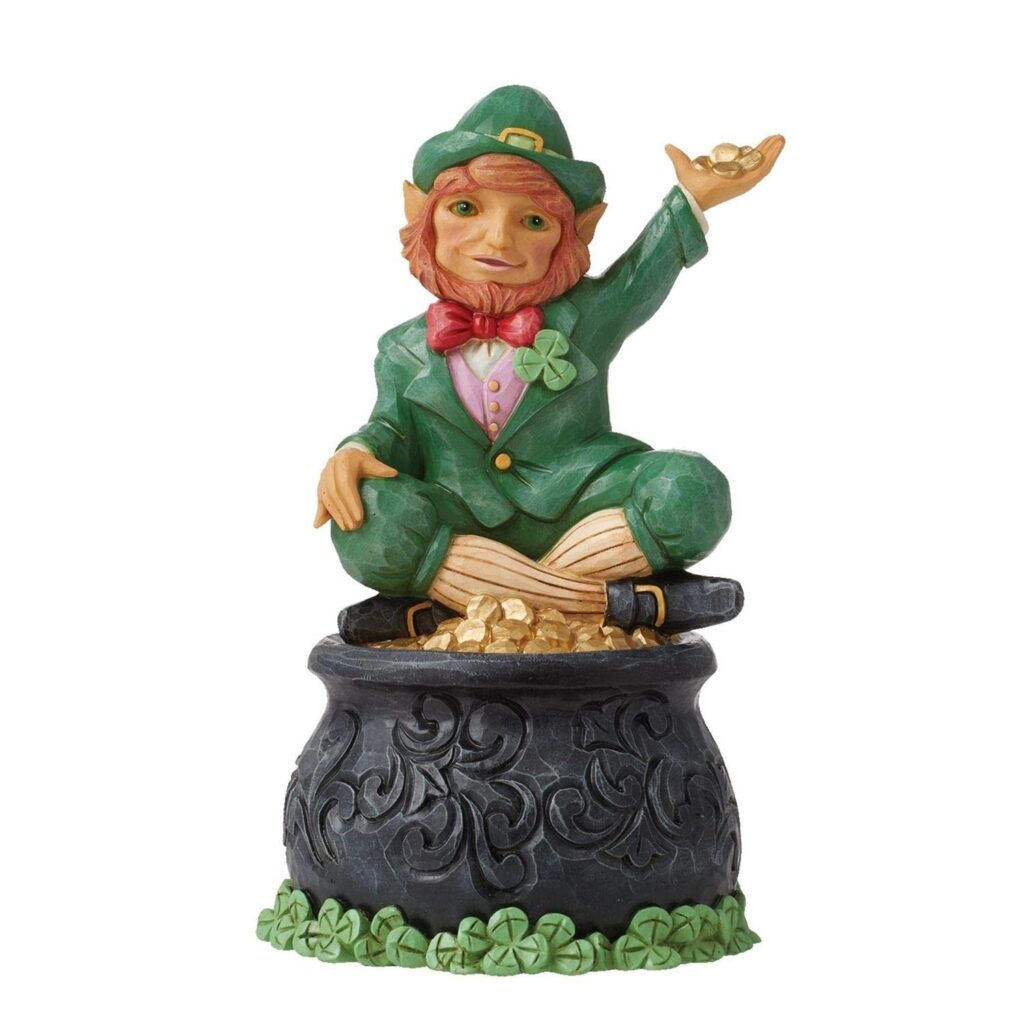 Amazon Enesco Jim Shore Leprechaun On Pot Of Gold Figurine 6 1in H Home Kitchen