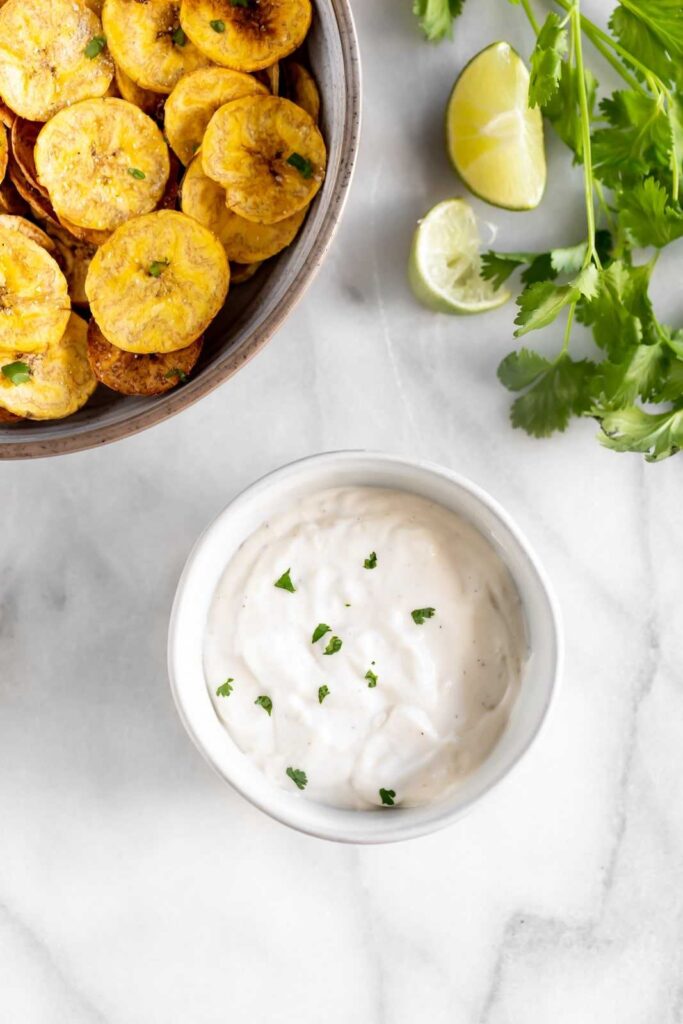 Baked Plantain Chips With Garlic Dip